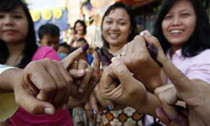 indonesian-women_160514